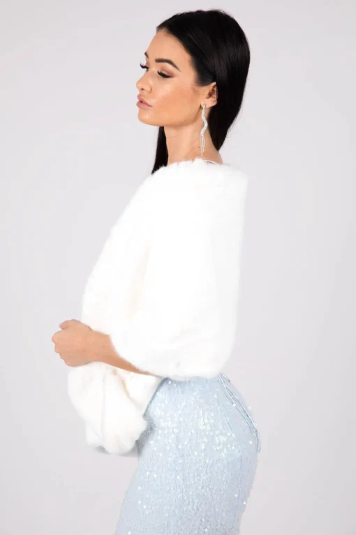 Amira Faux Fur Shawl - White