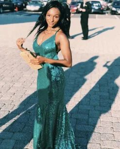 Estelle Gown - Emerald Green (M & L - Clearance Sale)
