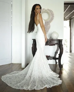 Fiona Lace Gown - Ivory