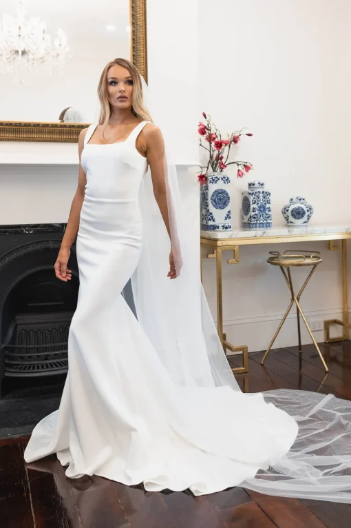 JORDYN Square Neck Crepe Gown - Ivory