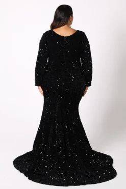 Petra Long Sleeve Gown in Black