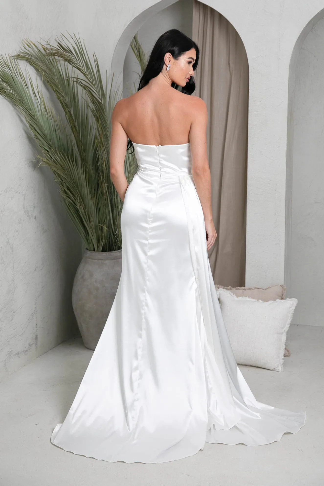 TYRA Glossy Satin Gown - Ivory